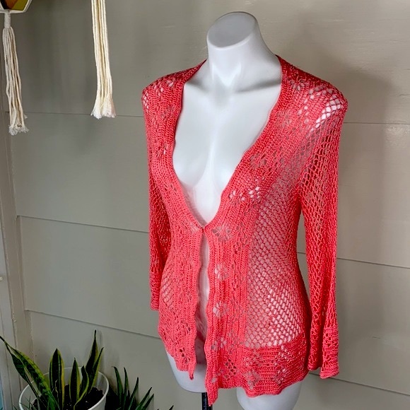 Victoria’s Secret Knit Pink Bell Sleeve Blouse knit - Picture 12 of 13